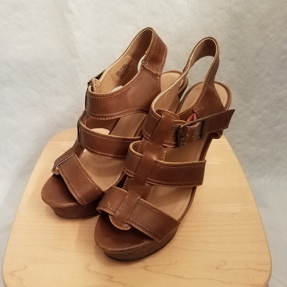 Candie's Wedge Shoes , 7.5 Platform Heels